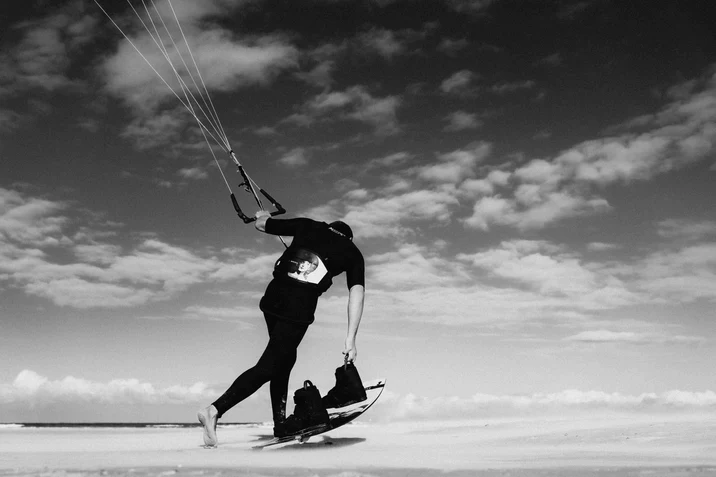 117043_64e0abe0cd1ddb32e516a134213881785f783260